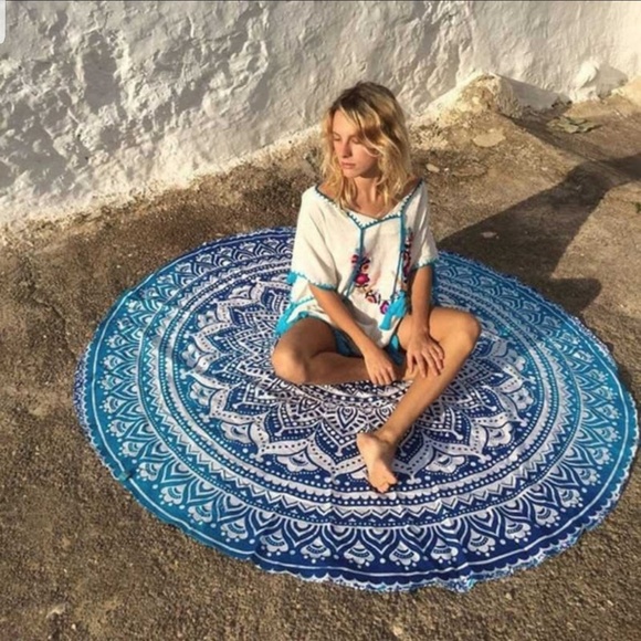 Round Boho Beach "towel"/shall - Picture 4 of 7